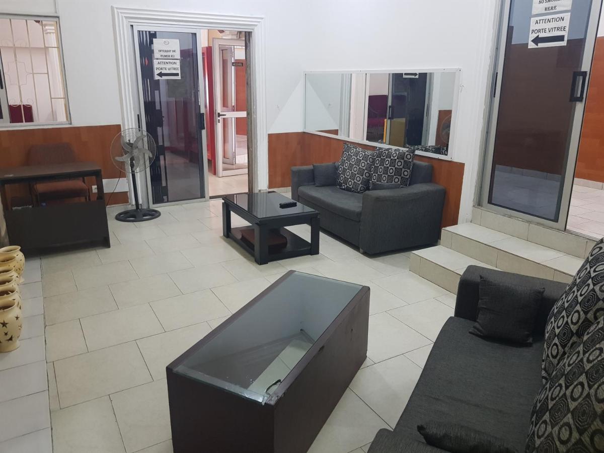 Residences Touristhotel أبيدجان المظهر الخارجي الصورة